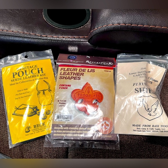 Boy Scout Craft Kit Lot. Neckerchief slide, leather pouch and Fleur De Lis kit. - Picture 1 of 7